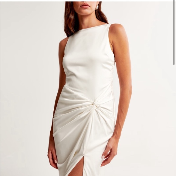 NWT Abercrombie & Fitch Draped Wrap Maxi Dress Satin Sleeveless Slit White L - Picture 4 of 12